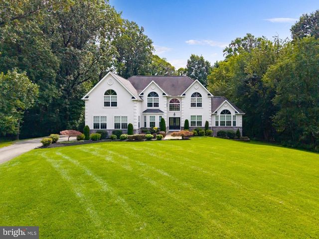 113 ERICA CT, Swedesboro, NJ 08085