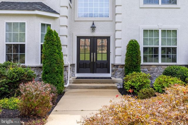 113 ERICA CT, Swedesboro, NJ 08085