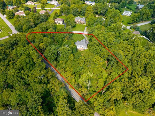 113 ERICA CT, Swedesboro, NJ 08085
