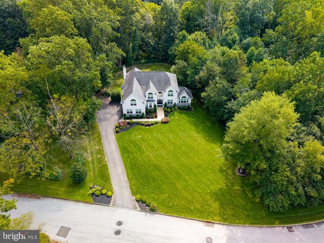 113 ERICA CT, Swedesboro, NJ 08085