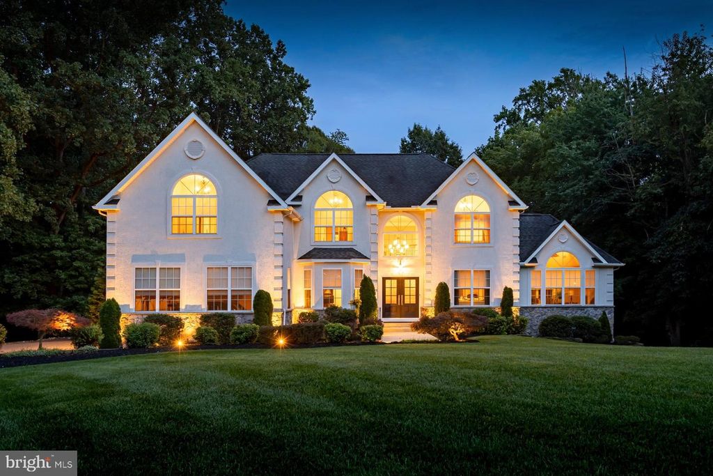 113 ERICA CT, SWEDESBORO, NJ 08085 — exterior
