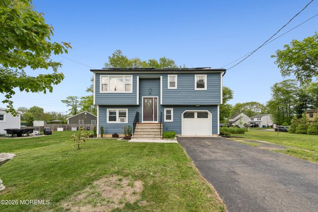 59 Oregon Avenue, North Middletown, NJ 07748