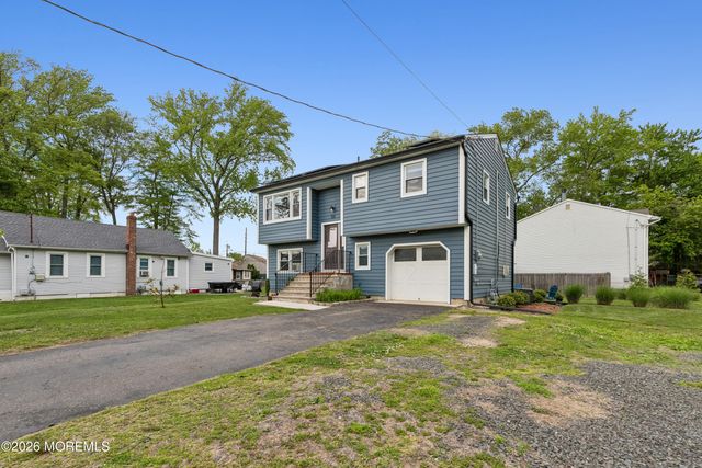 59 Oregon Avenue, North Middletown, NJ 07748