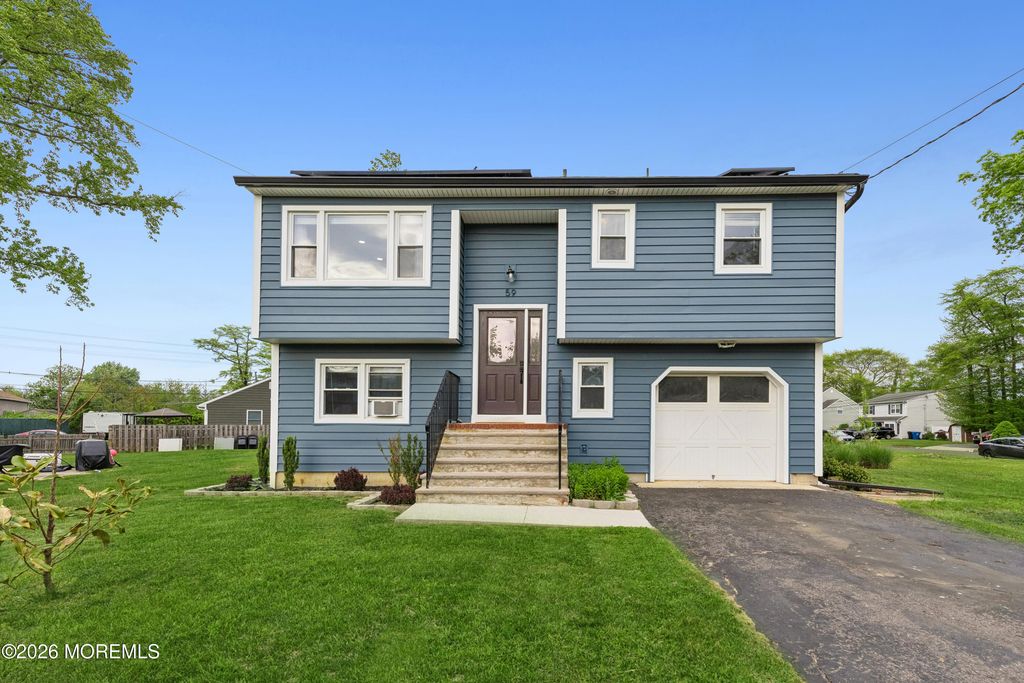 59 Oregon Avenue, North Middletown, NJ 07748