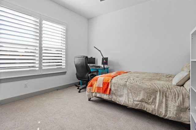 5622 Oaks Lane, Westworth Village, TX 76114