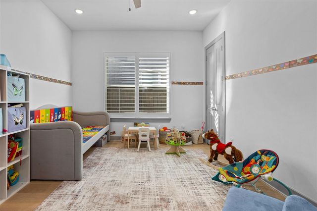 5622 Oaks Lane, Westworth Village, TX 76114