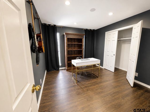 5908 Plantation Dr., Tyler, TX 75703