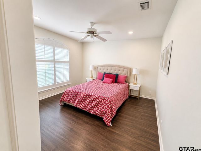 5908 Plantation Dr., Tyler, TX 75703