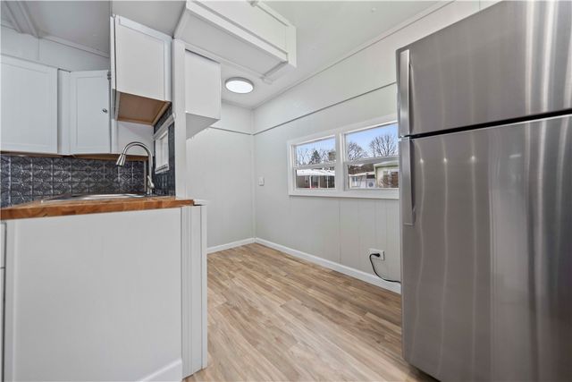 23 Patio Drive, Penfield, NY 14625