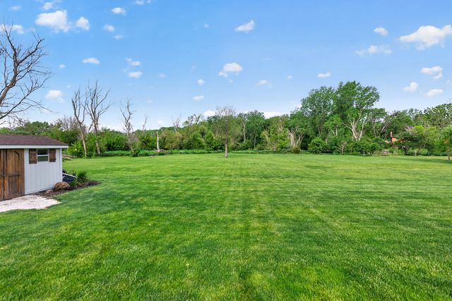 8517 Arizona Trail, Willow Springs, IL 60480
