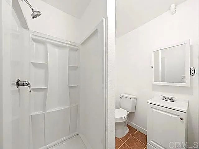 2040 Earl Street, San Diego, CA 92113