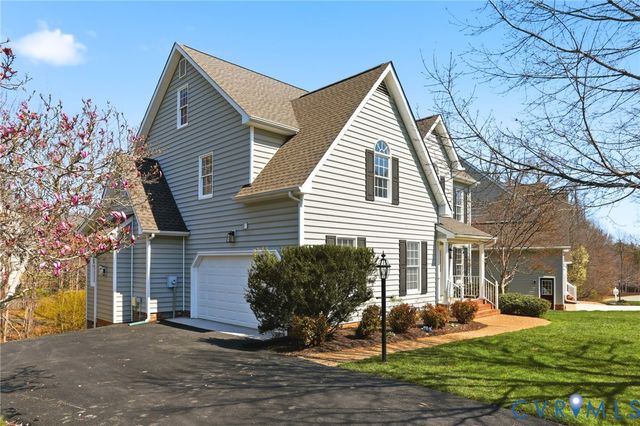 13802 Biggin Pond Ct, Midlothian, VA 23114