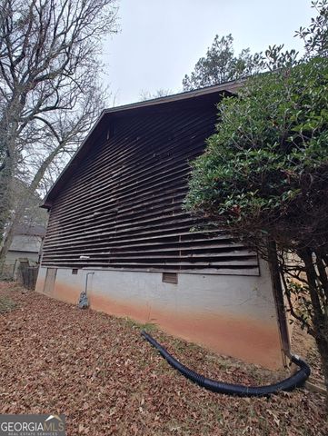 629 Woodsong Lane, Stone Mountain, GA 30087