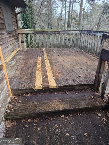 629 Woodsong Lane, Stone Mountain, GA 30087