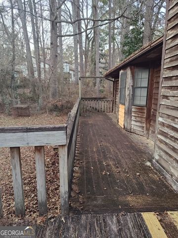 629 Woodsong Lane, Stone Mountain, GA 30087