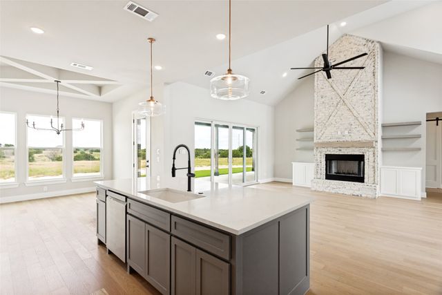 1084 Woodland Road, Weatherford, TX 76088