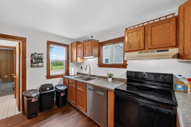 423 Mulberry Street, Baraboo, WI 53913
