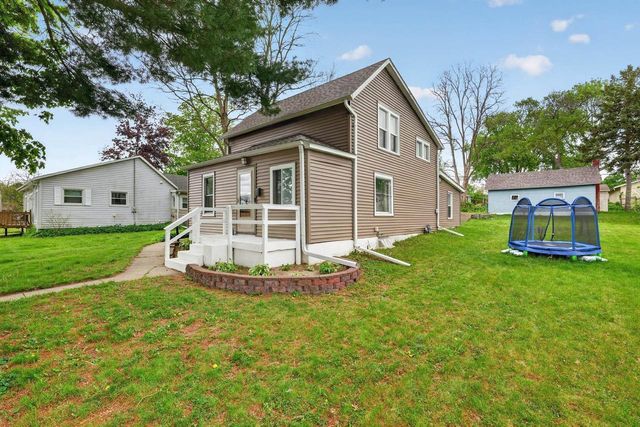 423 Mulberry Street, Baraboo, WI 53913