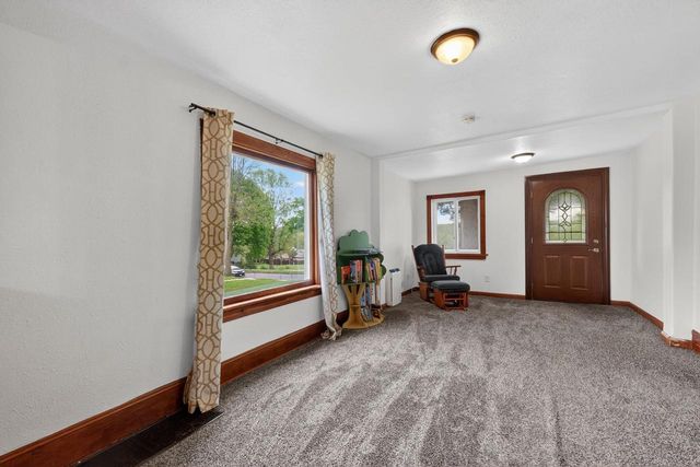 423 Mulberry Street, Baraboo, WI 53913