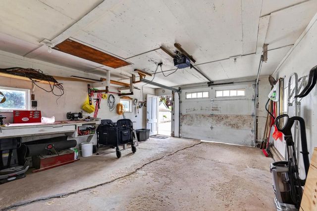 423 Mulberry Street, Baraboo, WI 53913