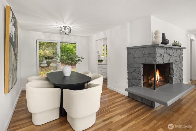 1136 N 146th Place, Shoreline, WA 98133