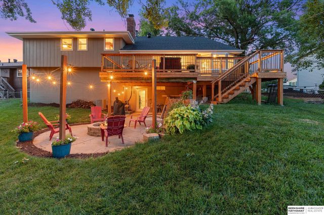 13221 Cedar Circle, Omaha, NE 68144