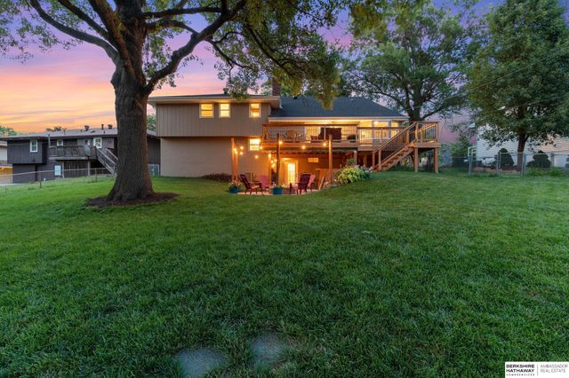 13221 Cedar Circle, Omaha, NE 68144