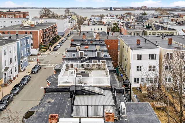 137 N St 3, Boston, MA 02127