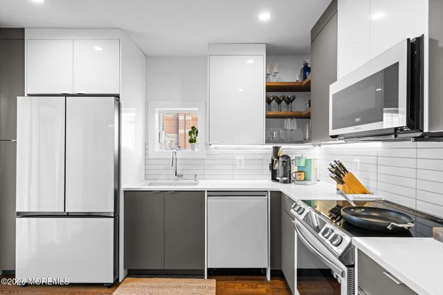 1005 Comstock Street, Asbury Park, NJ 07712