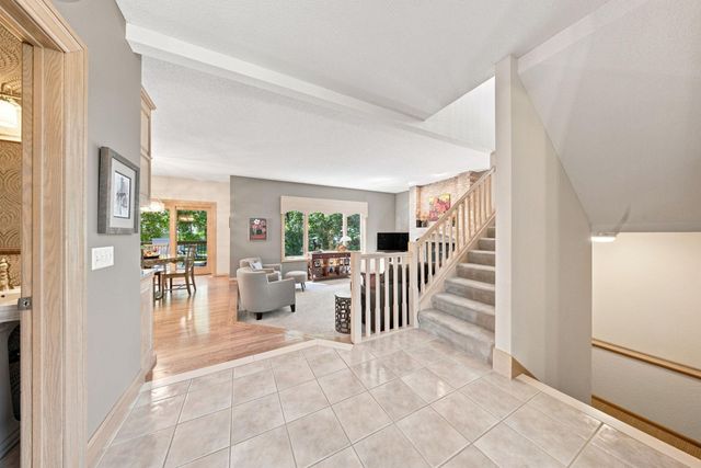 1444 Kings Wood Lane, Eagan, MN 55122