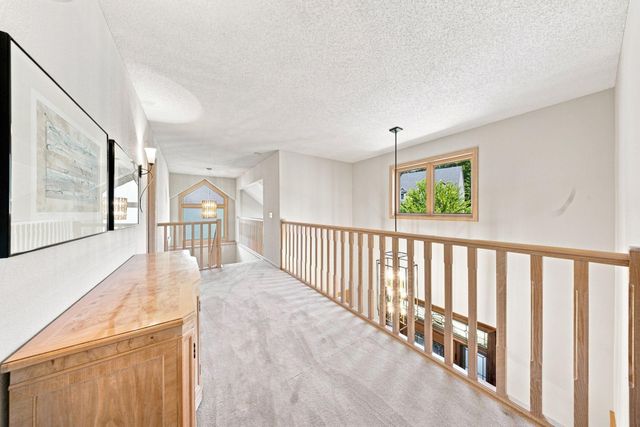1444 Kings Wood Lane, Eagan, MN 55122