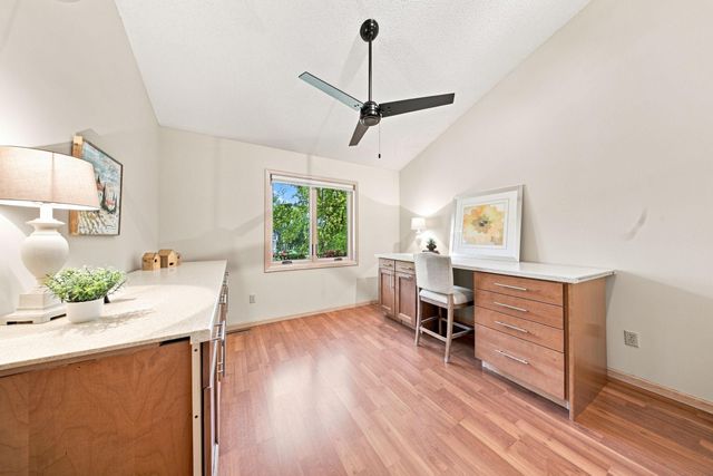 1444 Kings Wood Lane, Eagan, MN 55122