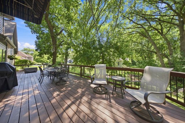 1444 Kings Wood Lane, Eagan, MN 55122
