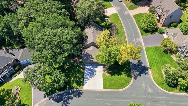 1444 Kings Wood Lane, Eagan, MN 55122