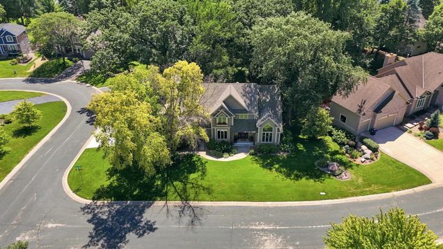 1444 Kings Wood Lane, Eagan, MN 55122