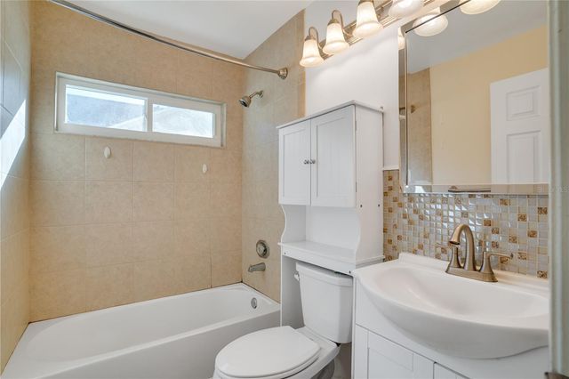 1410 CLUB DRIVE, Tarpon Springs, FL 34689