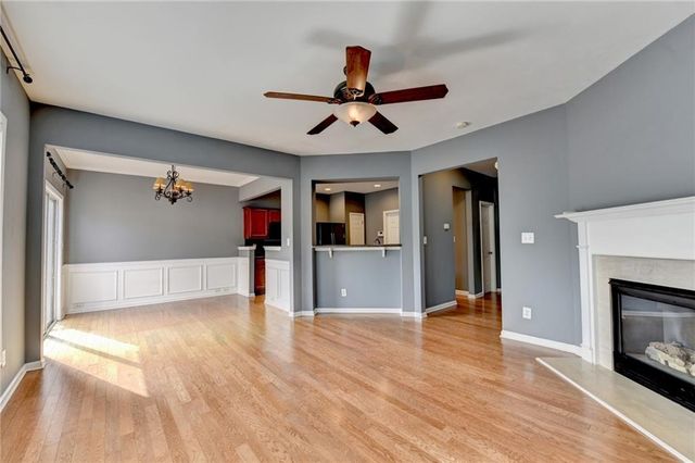 195 Ledgewood Mill Way, Lawrenceville, GA 30045