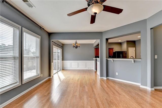 195 Ledgewood Mill Way, Lawrenceville, GA 30045