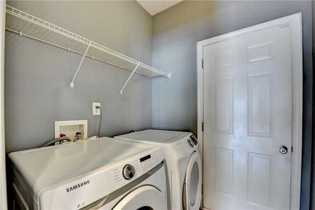 195 Ledgewood Mill Way, Lawrenceville, GA 30045