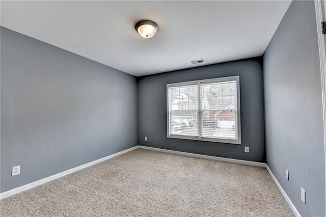 195 Ledgewood Mill Way, Lawrenceville, GA 30045