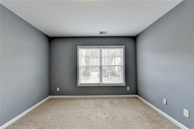 195 Ledgewood Mill Way, Lawrenceville, GA 30045