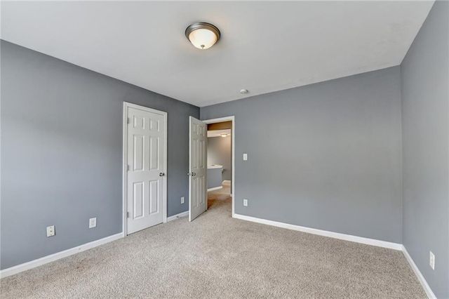 195 Ledgewood Mill Way, Lawrenceville, GA 30045