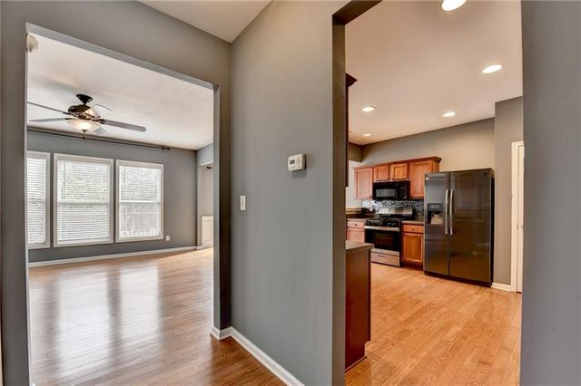 195 Ledgewood Mill Way, Lawrenceville, GA 30045