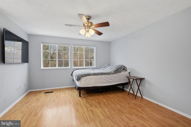 5936 SPRUCE RUN CT, Centreville, VA 20121