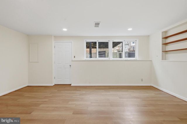 5936 SPRUCE RUN CT, Centreville, VA 20121