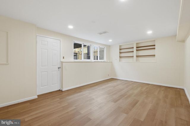 5936 SPRUCE RUN CT, Centreville, VA 20121