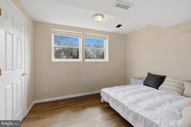 5936 SPRUCE RUN CT, Centreville, VA 20121