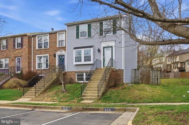 5936 SPRUCE RUN CT, Centreville, VA 20121