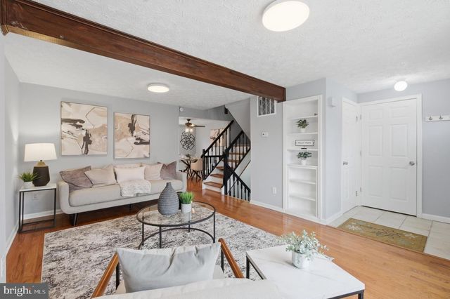 5936 SPRUCE RUN CT, Centreville, VA 20121