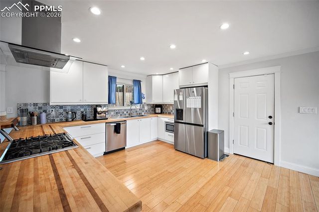 1146 Terrace Road, Colorado Springs, CO 80904